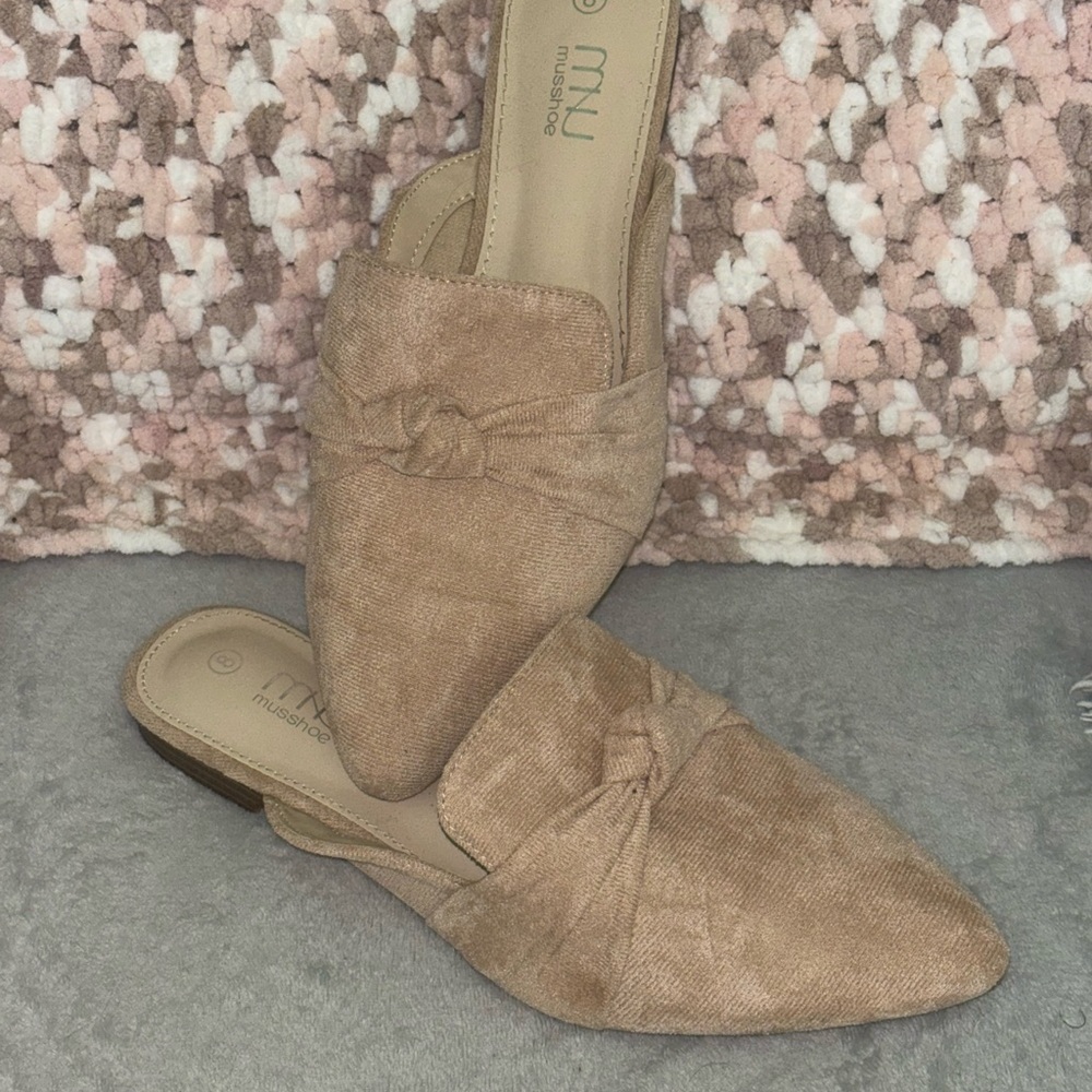 MIA Women's Brown Knotted Mules